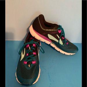 New Brooks Neuro 3 Blue Running Shoes, Size 8.5 M